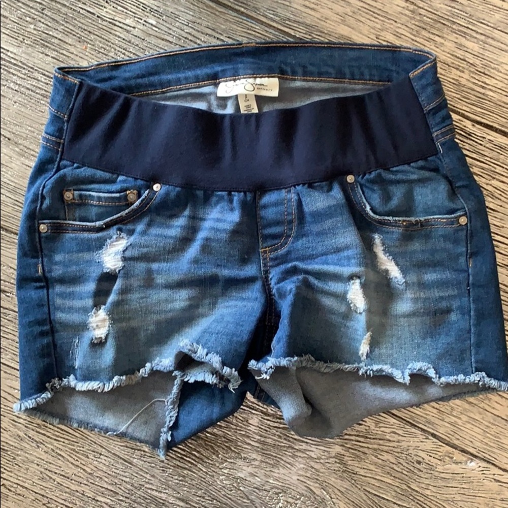 Jessica Simpson distressed Maternity Shorts